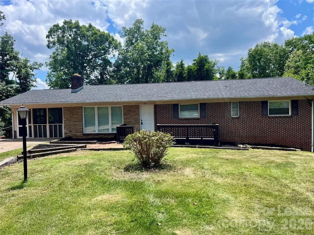 765 8th Avenue Drive SE Hickory NC 28602