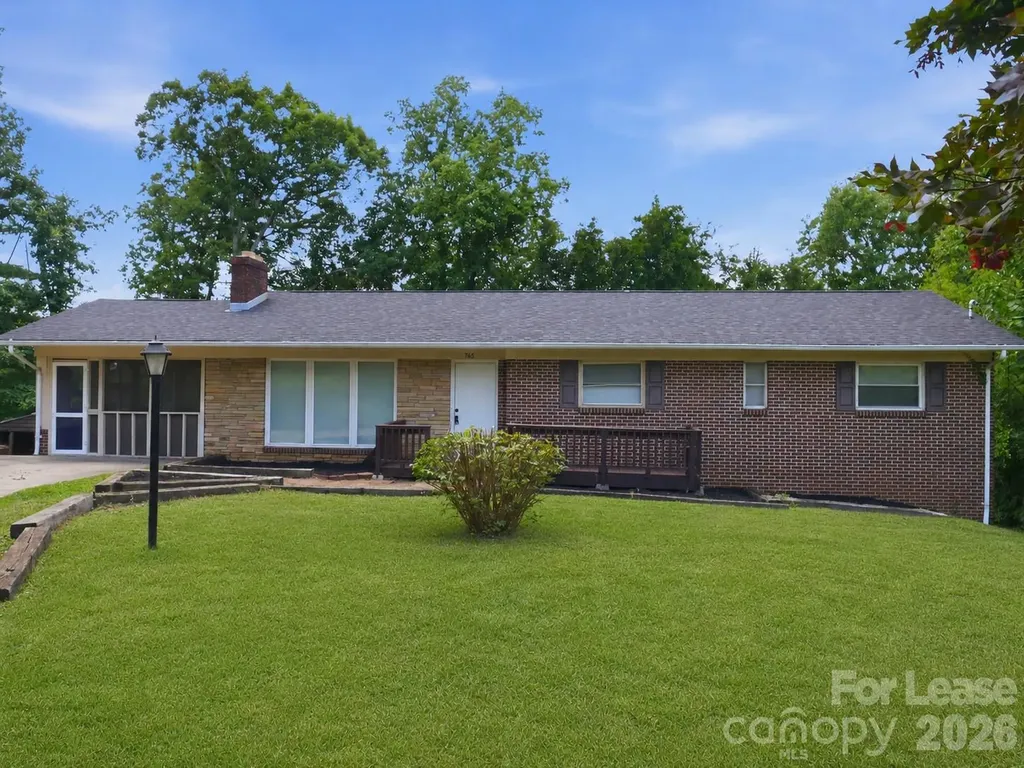 765 8th Avenue Drive SE Hickory NC 28602