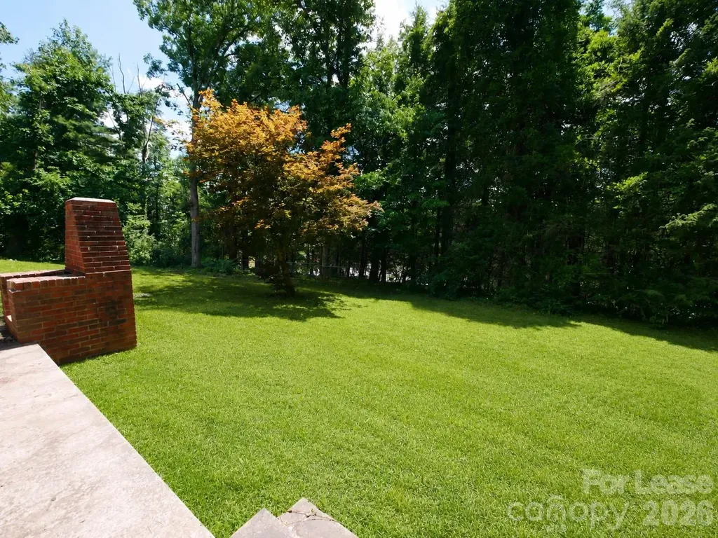 765 8th Avenue Drive SE Hickory NC 28602