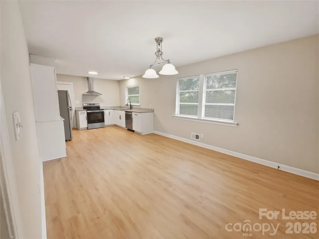 765 8th Avenue Drive SE Hickory NC 28602