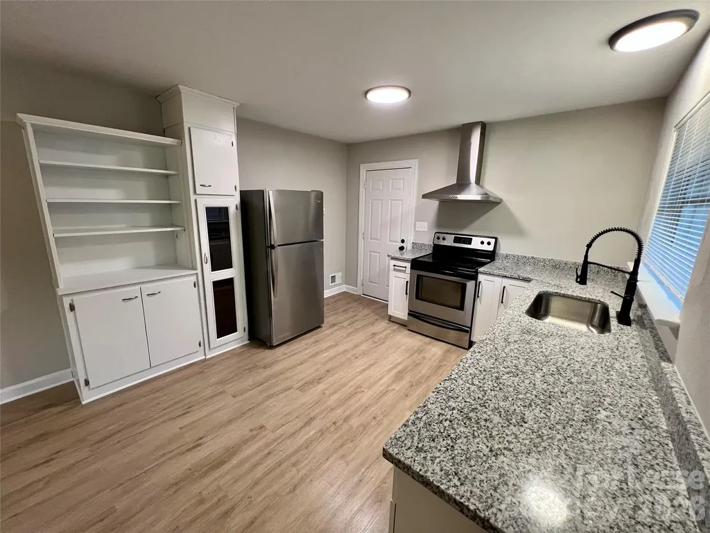 765 8th Avenue Drive SE Hickory NC 28602