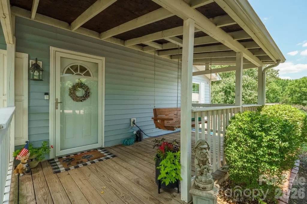 1782 Cat Square Road Vale NC 28168