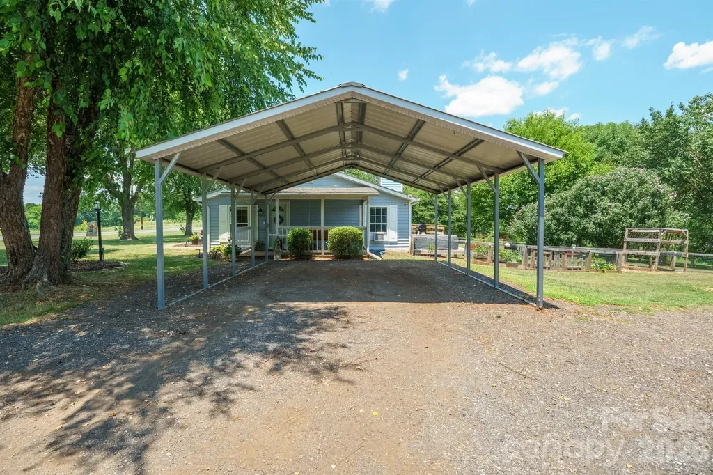 1782 Cat Square Road Vale NC 28168