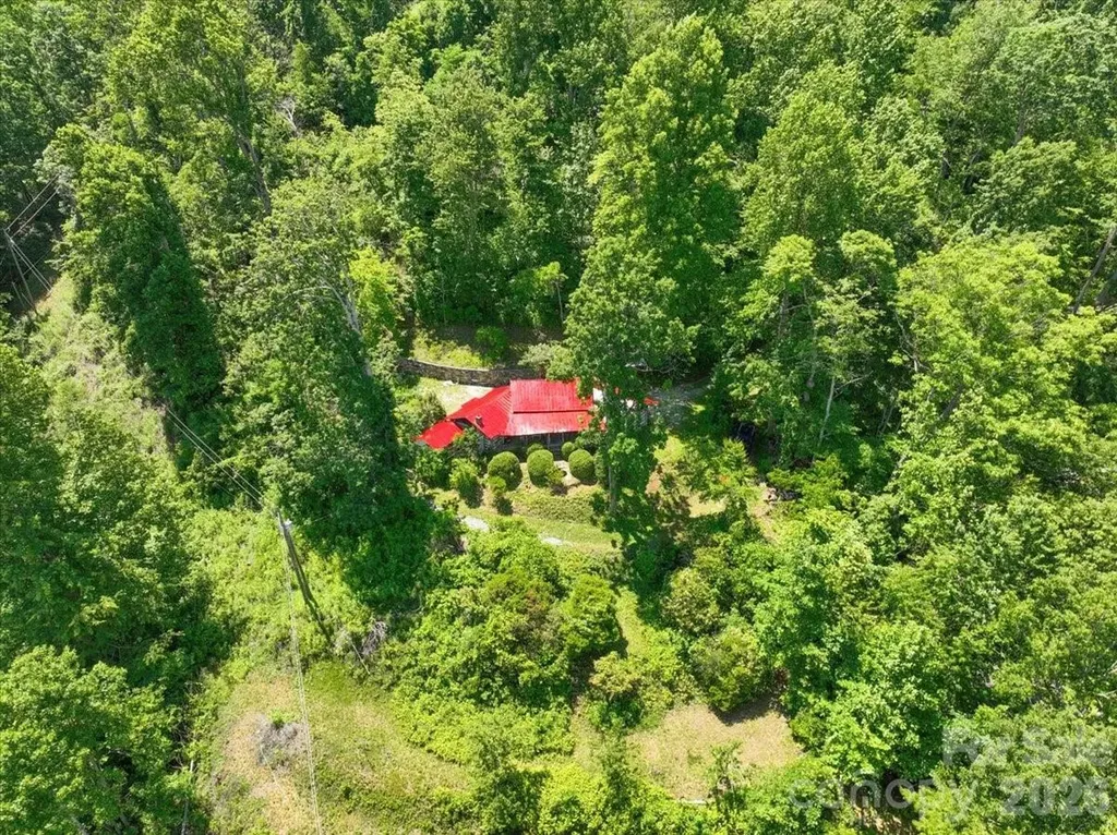 8709 Hwy 226a Highway Little Switzerland NC 28749