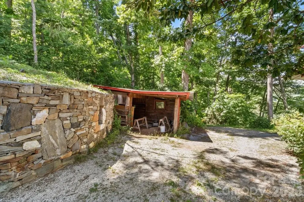 8709 Hwy 226a Highway Little Switzerland NC 28749