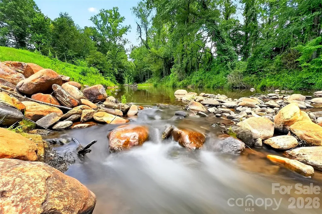 768 Lake Tahoma Road Marion NC 28752