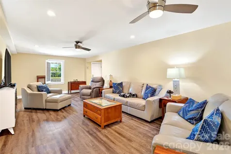 768 Lake Tahoma Road Marion NC 28752