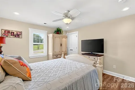 768 Lake Tahoma Road Marion NC 28752