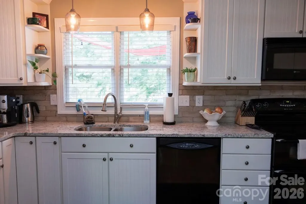 119 Country Meadow Lane Kings Mountain NC 28086