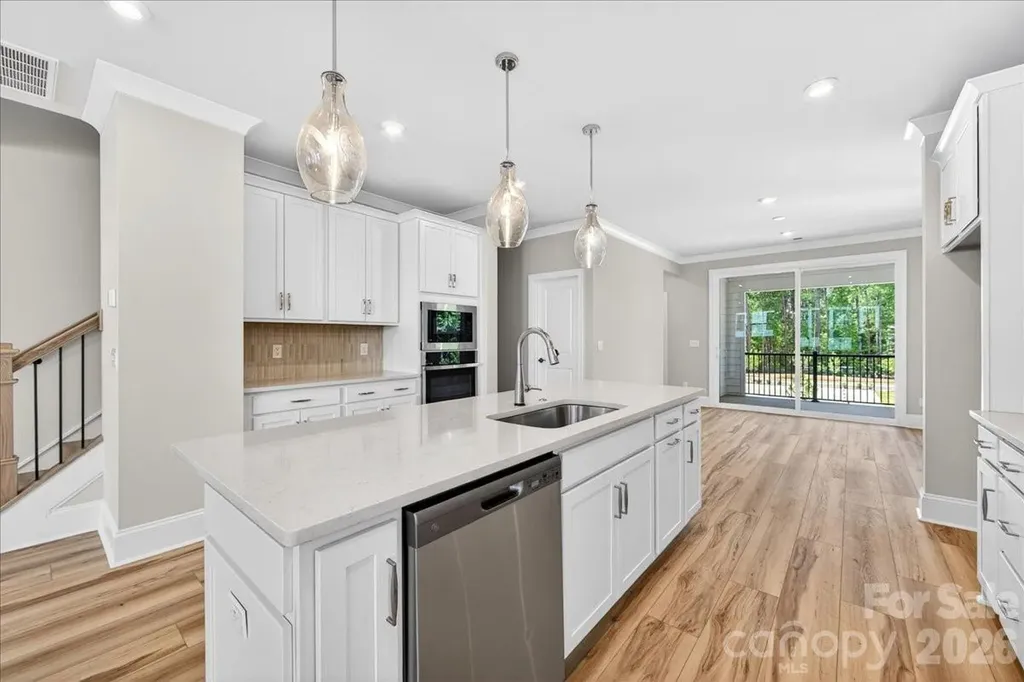 12015 Elsa Lane Charlotte NC 28277