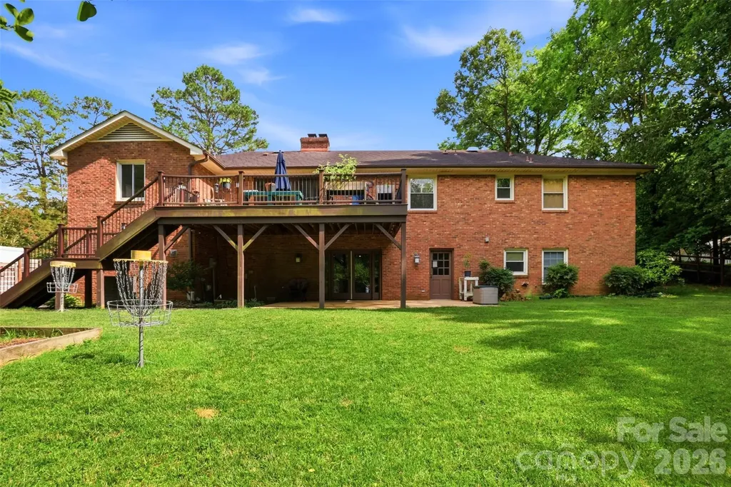 2620 Lynbridge Drive Charlotte NC 28226