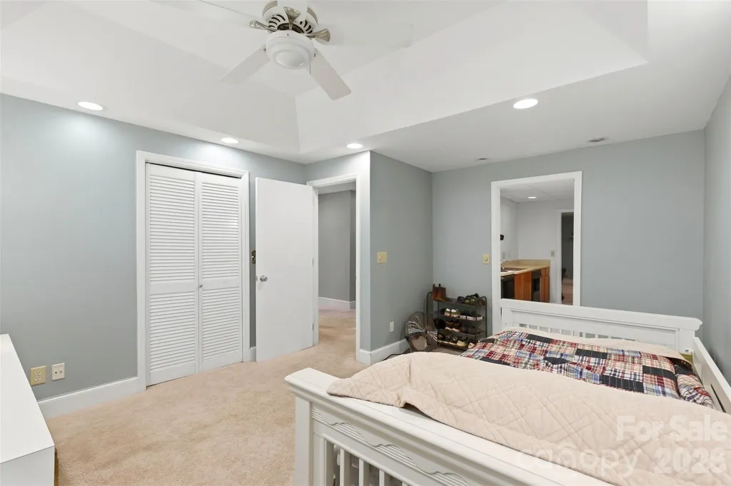 2620 Lynbridge Drive Charlotte NC 28226