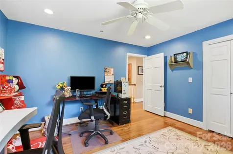 2620 Lynbridge Drive Charlotte NC 28226