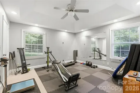 2620 Lynbridge Drive Charlotte NC 28226