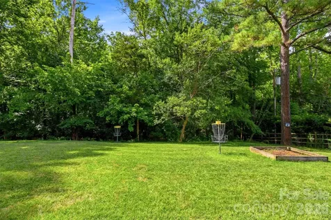 2620 Lynbridge Drive Charlotte NC 28226