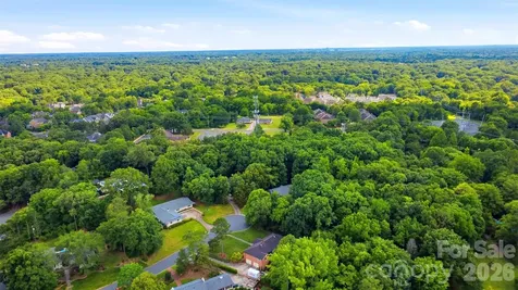 2620 Lynbridge Drive Charlotte NC 28226
