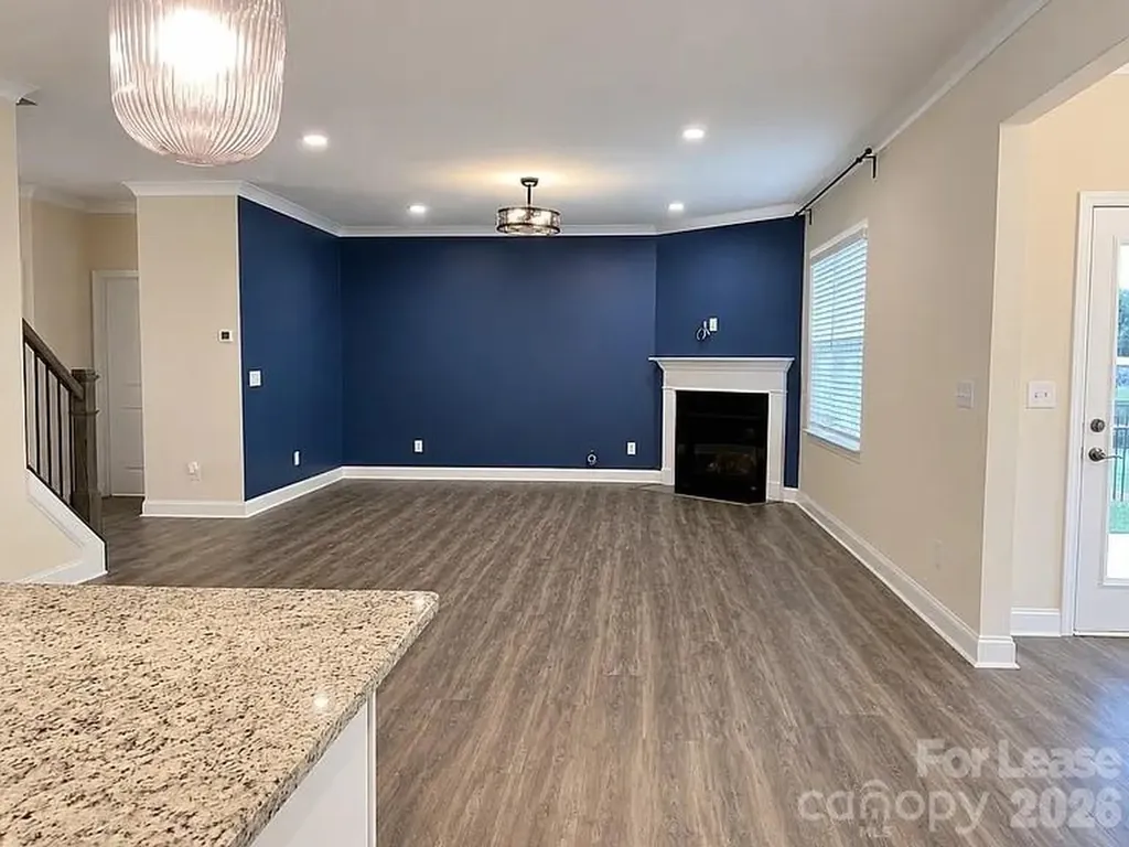 19108 Yellow Birch Drive Charlotte NC 19108