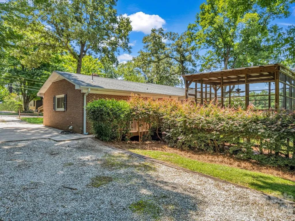 184 Edwards Street Rutherfordton NC 28139