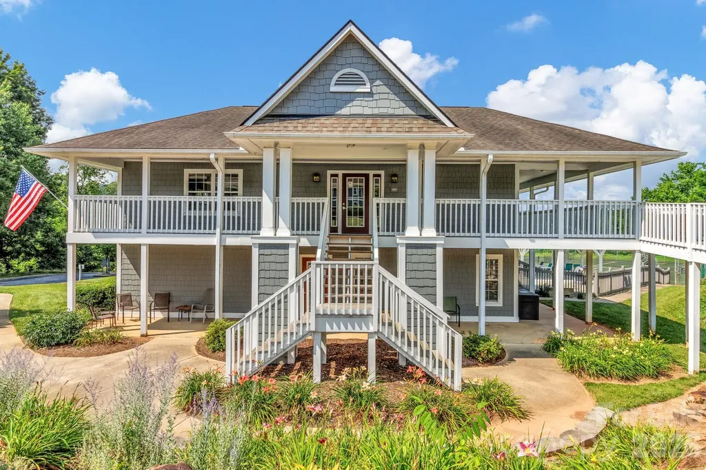 2601 Sagamore Lane Asheville NC 28806