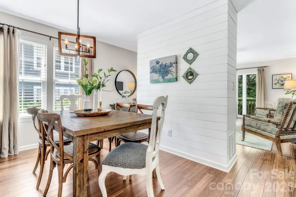 2601 Sagamore Lane Asheville NC 28806