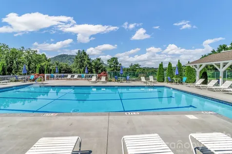 2601 Sagamore Lane Asheville NC 28806