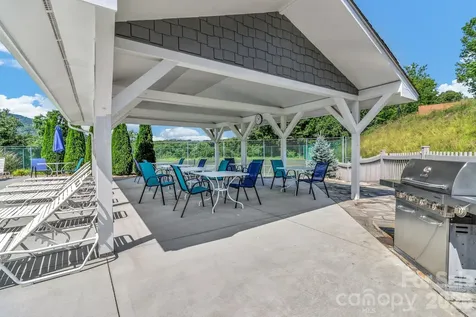 2601 Sagamore Lane Asheville NC 28806