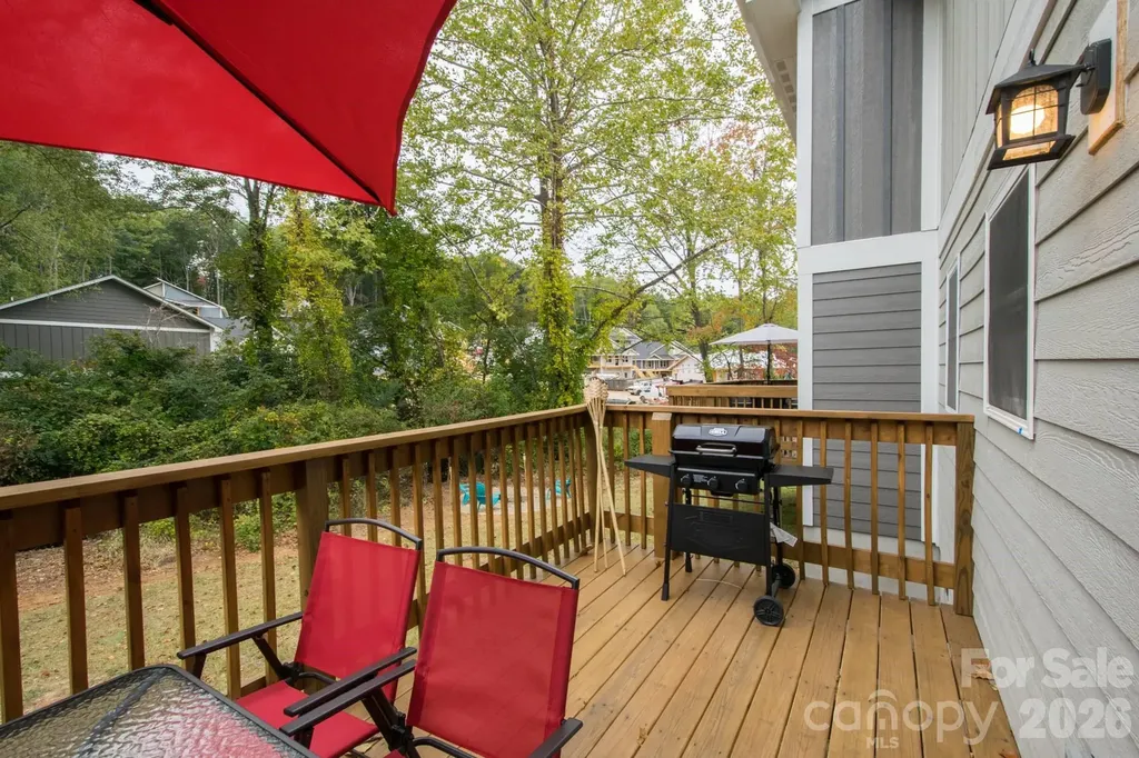 305 Jenna Clare Lane Asheville NC 28803
