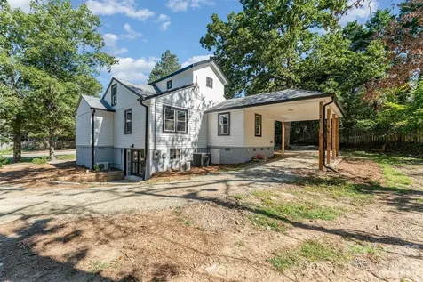1906 New Garden Road Greensboro NC 27410