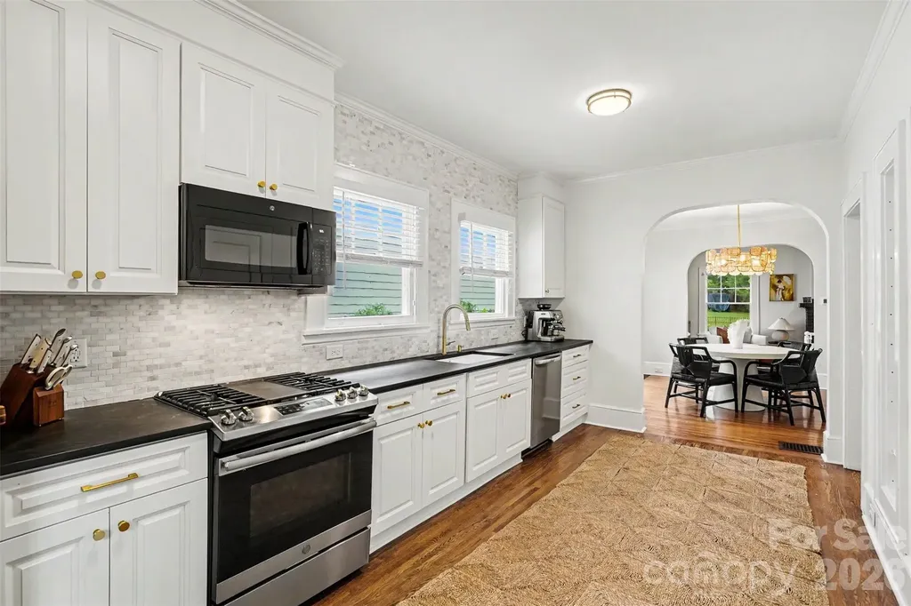 2124 Lombardy Circle Charlotte NC 28203
