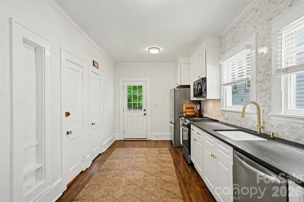 2124 Lombardy Circle Charlotte NC 28203