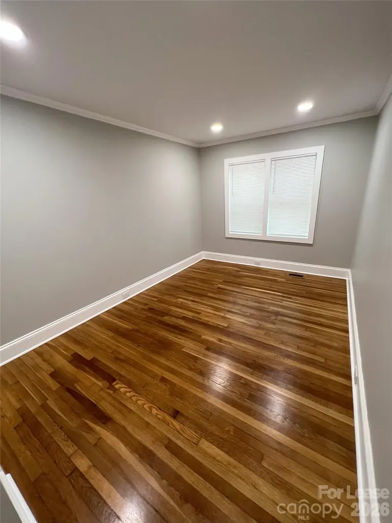 538 Hillandale Street NE Concord NC 28025