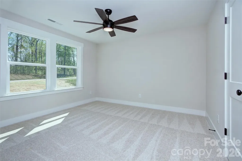 1033 Harrogate Drive Bessemer City NC 28016