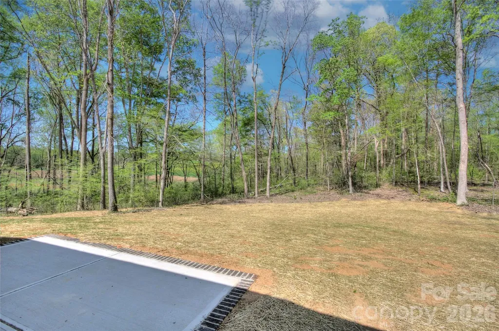 1033 Harrogate Drive Bessemer City NC 28016