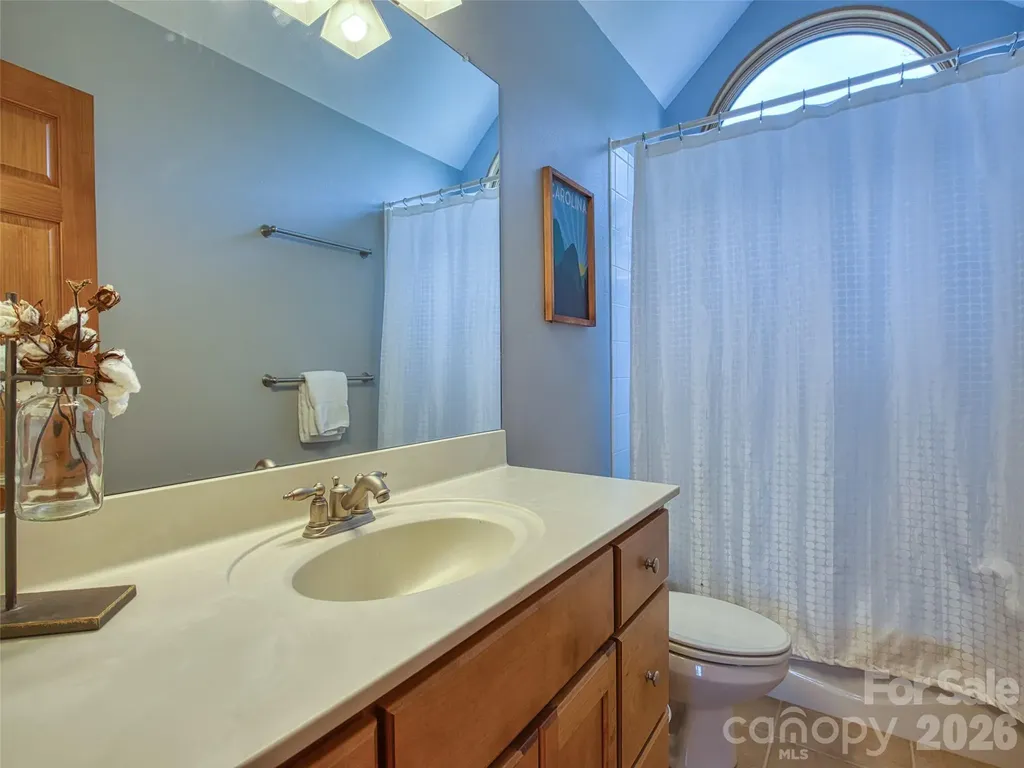 53 Kamama Trail Maggie Valley NC 28751