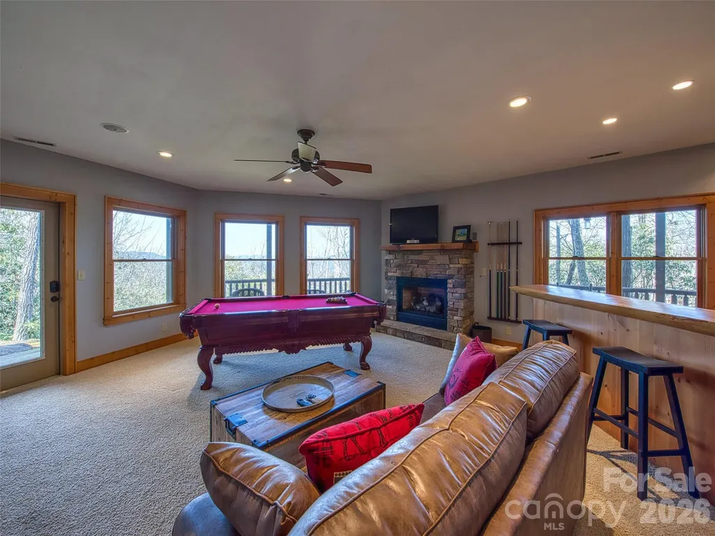 53 Kamama Trail Maggie Valley NC 28751