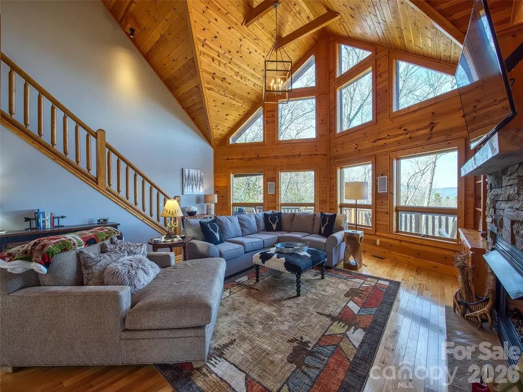 53 Kamama Trail Maggie Valley NC 28751