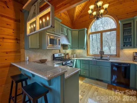 53 Kamama Trail Maggie Valley NC 28751