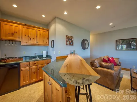 53 Kamama Trail Maggie Valley NC 28751
