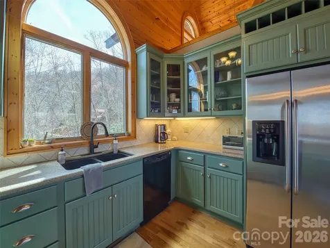 53 Kamama Trail Maggie Valley NC 28751