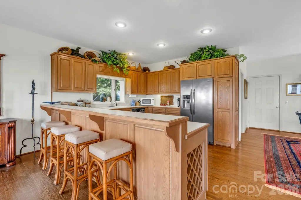 483 W Green Hill Drive Blowing Rock NC 28605