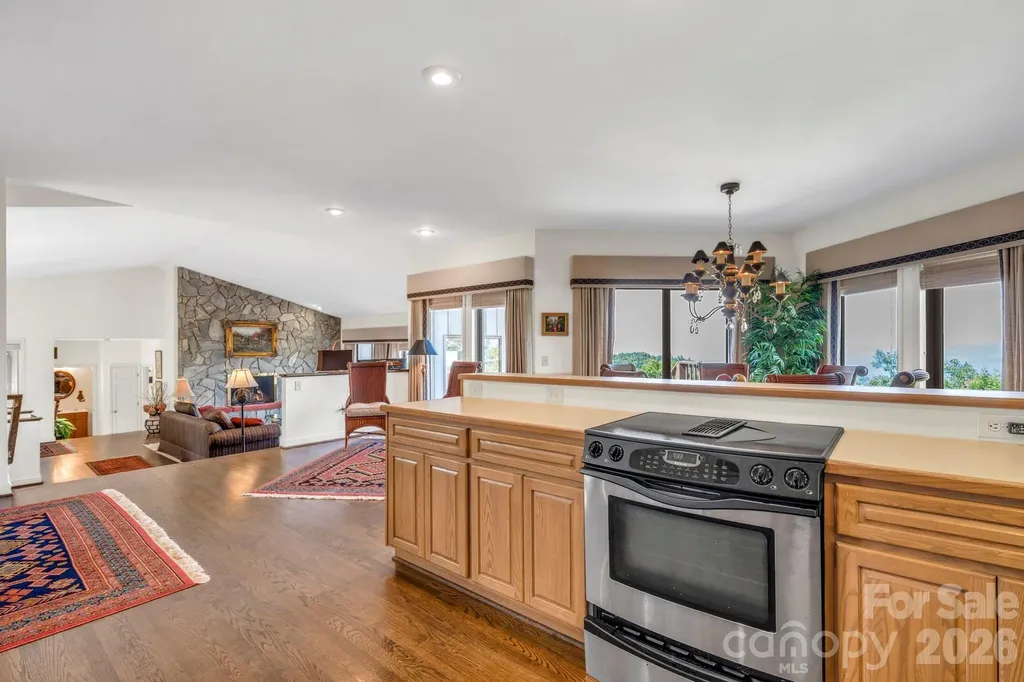 483 W Green Hill Drive Blowing Rock NC 28605