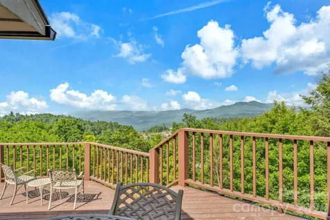 483 W Green Hill Drive Blowing Rock NC 28605