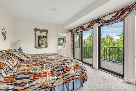 483 W Green Hill Drive Blowing Rock NC 28605