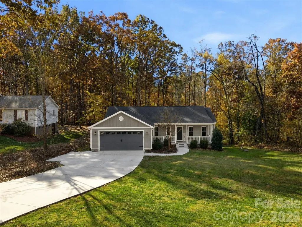 2705 Andrew Point Drive Denver NC 28037