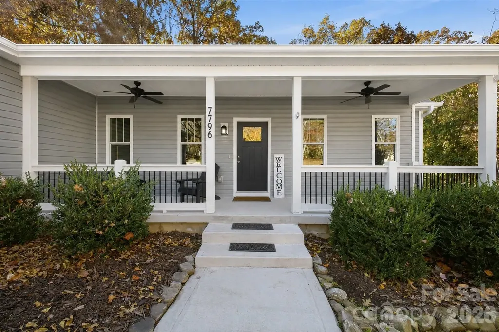 2705 Andrew Point Drive Denver NC 28037