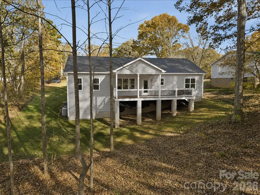 2705 Andrew Point Drive Denver NC 28037