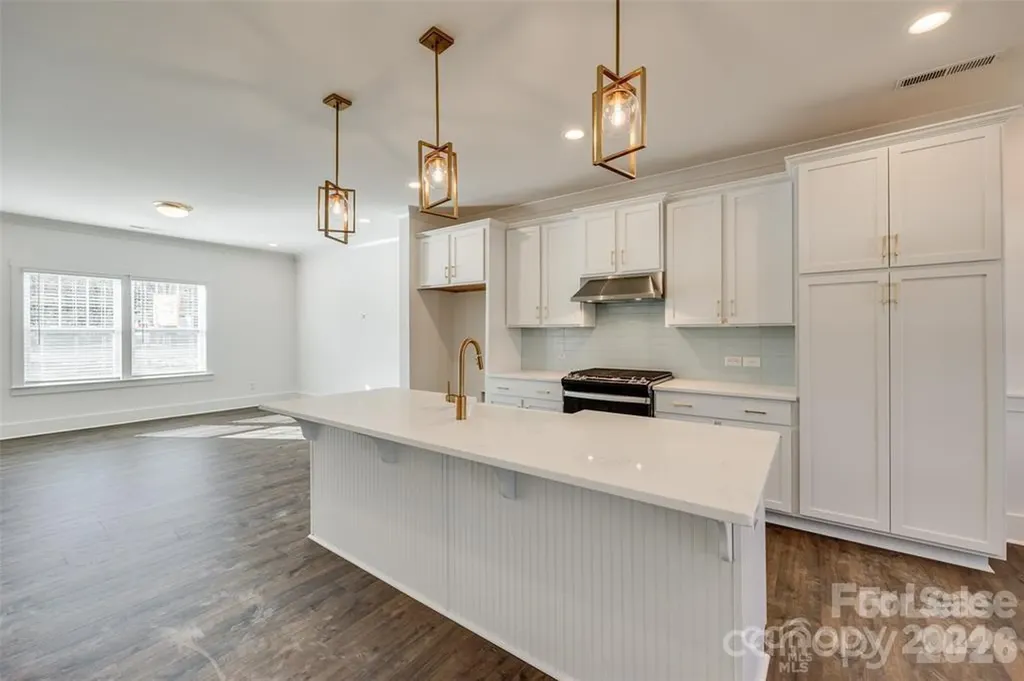 1237 Eastway Drive Charlotte NC 28205