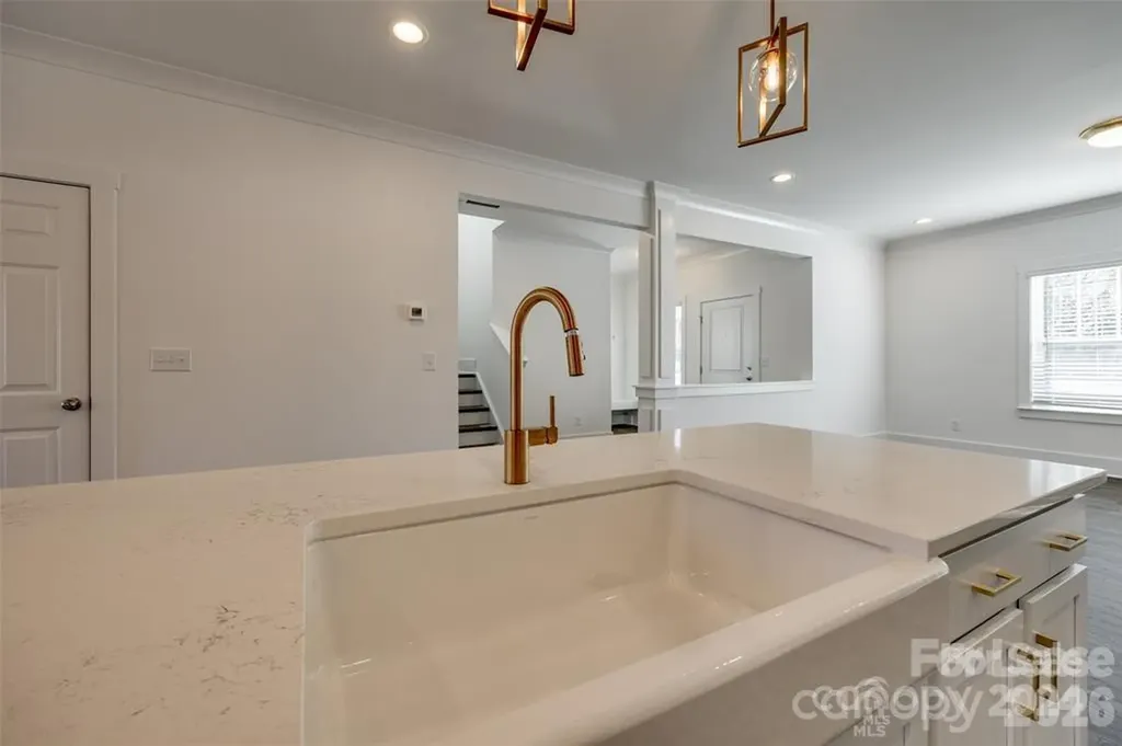 1237 Eastway Drive Charlotte NC 28205