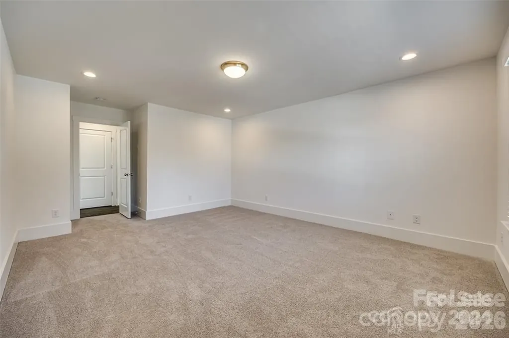 1237 Eastway Drive Charlotte NC 28205