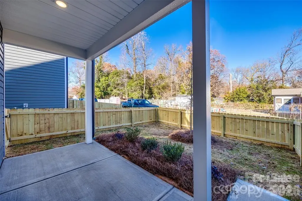 1237 Eastway Drive Charlotte NC 28205